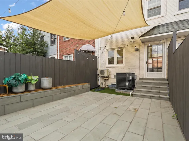 $1,395,000 | 726 South Patrick Street, Alexandria, VA 22314