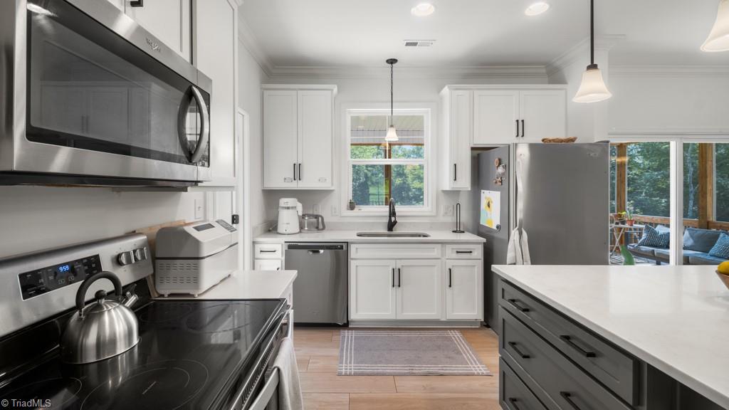 826 Country Lane Pelham, NC 27311 - Photo 16 of 50