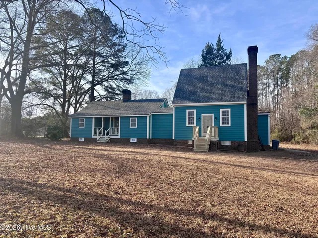 $195,000 | 208 North Sycamore Street, Woodland, NC 27897