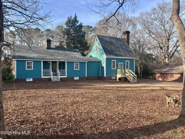 $195,000 | 208 North Sycamore Street, Woodland, NC 27897