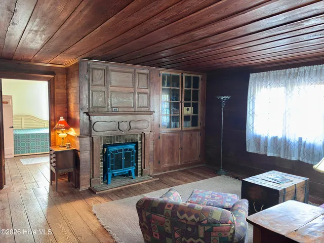 $195,000 | 208 North Sycamore Street, Woodland, NC 27897