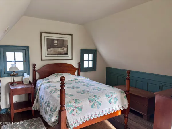 $195,000 | 208 North Sycamore Street, Woodland, NC 27897