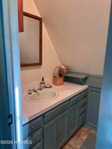 $195,000 | 208 North Sycamore Street, Woodland, NC 27897