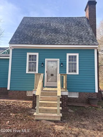 $195,000 | 208 North Sycamore Street, Woodland, NC 27897