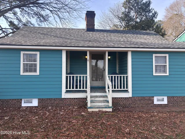 $195,000 | 208 North Sycamore Street, Woodland, NC 27897