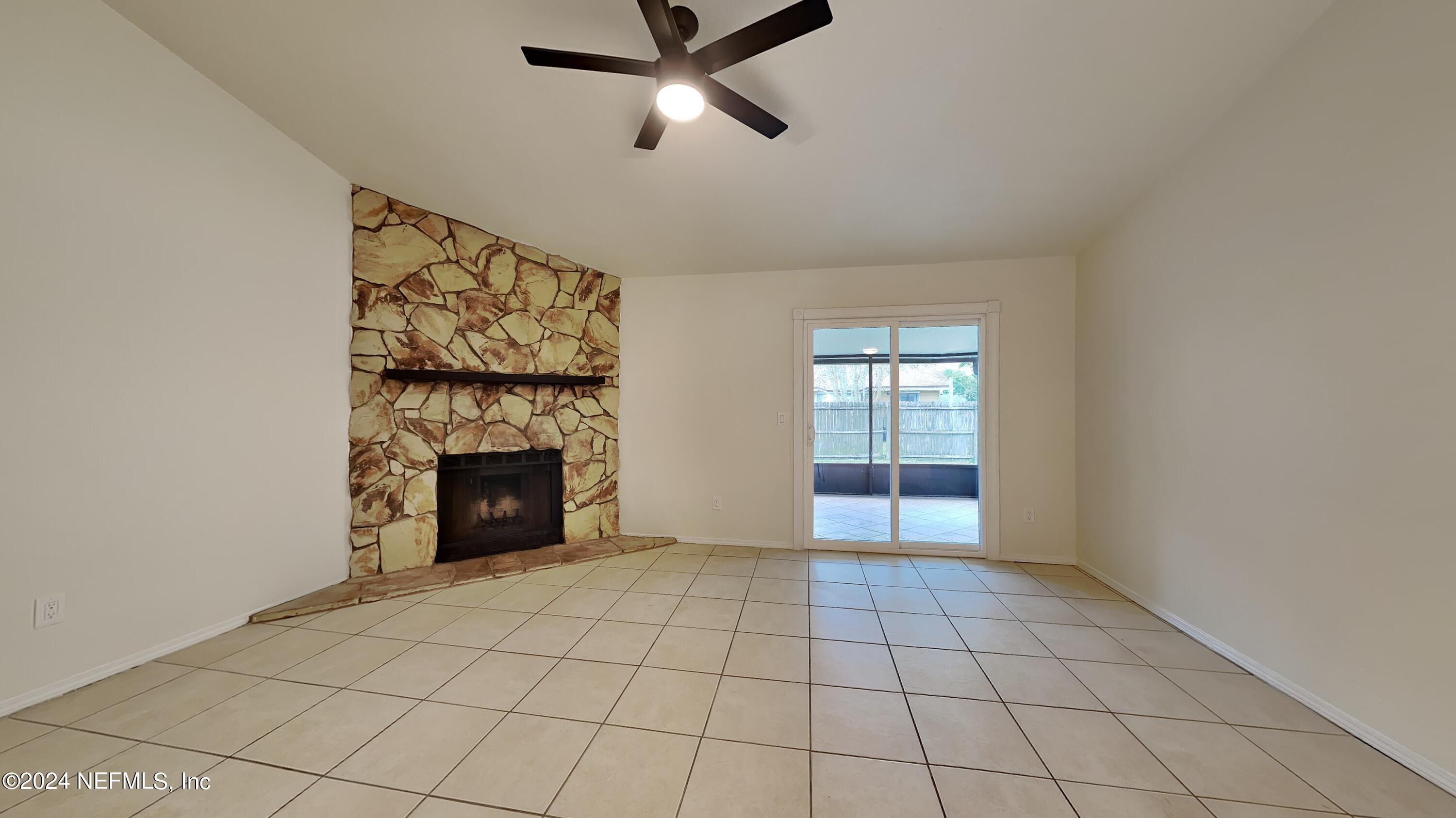 8438 Gemini Road Jacksonville, FL 32216 - Photo 3 of 18 8438 GEMINI