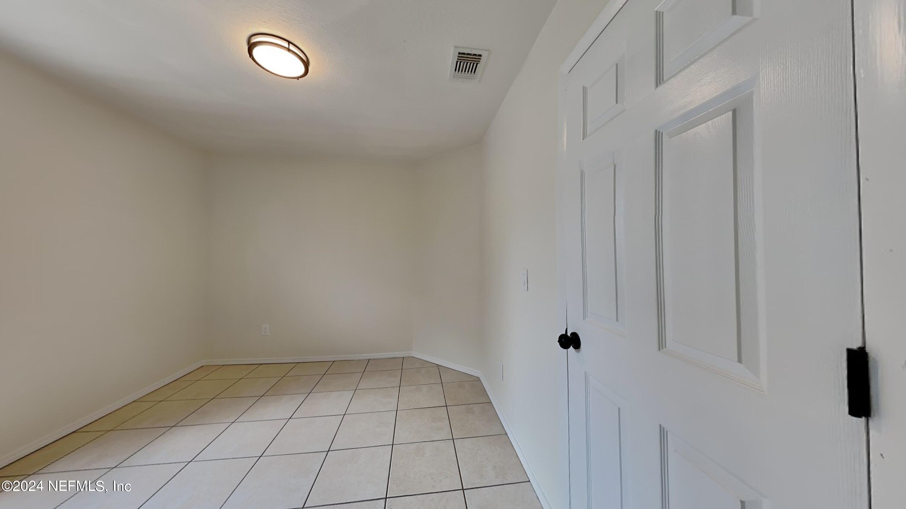 8438 Gemini Road Jacksonville, FL 32216 - Photo 7 of 18 8438 GEMINI
