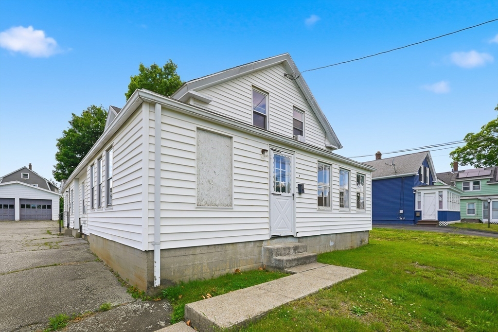 5-7 Slater Street Webster, MA 01570 - Photo 28 of 42