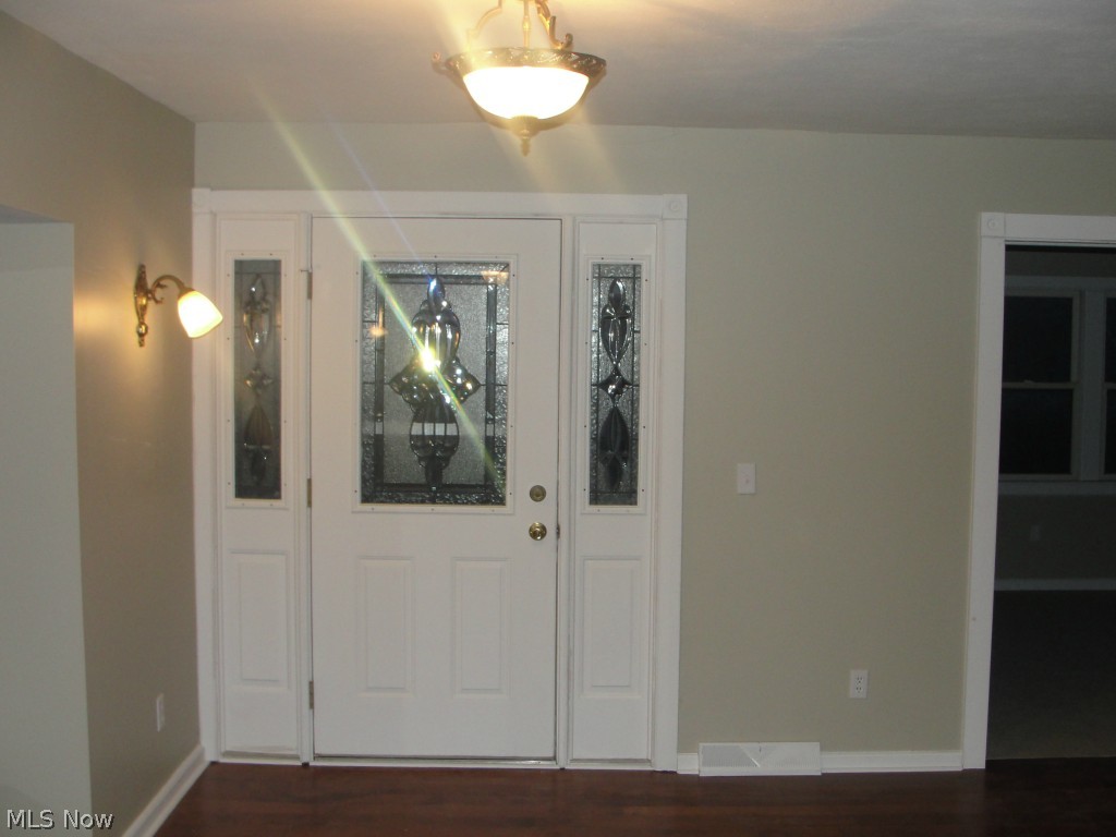 4981 Shields Road Canfield, OH 44406 - Photo 5 of 12 Gallery Image 5