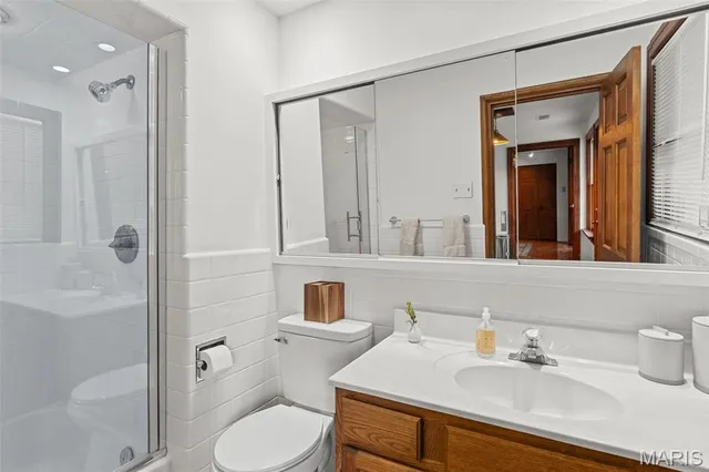 $675,000 | 1507 Timberlake Manor Parkway, Chesterfield, MO 63017