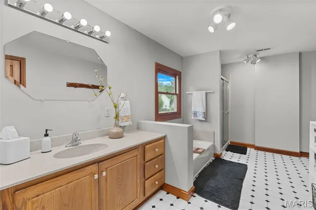 $675,000 | 1507 Timberlake Manor Parkway, Chesterfield, MO 63017