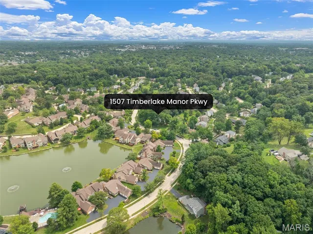 $675,000 | 1507 Timberlake Manor Parkway, Chesterfield, MO 63017