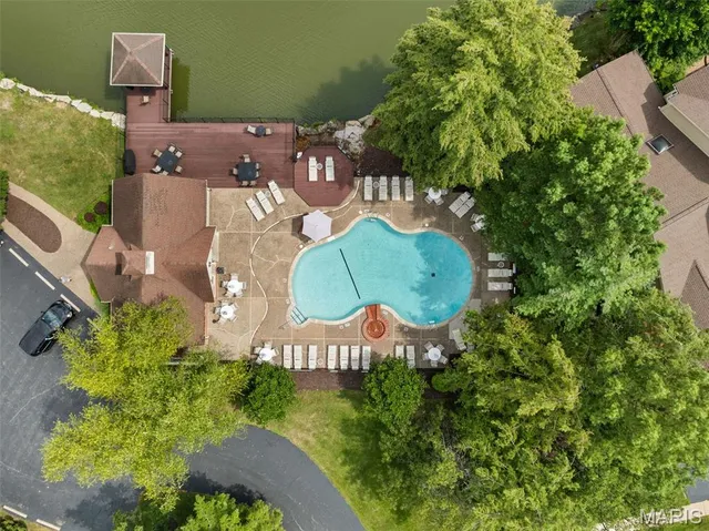 $675,000 | 1507 Timberlake Manor Parkway, Chesterfield, MO 63017