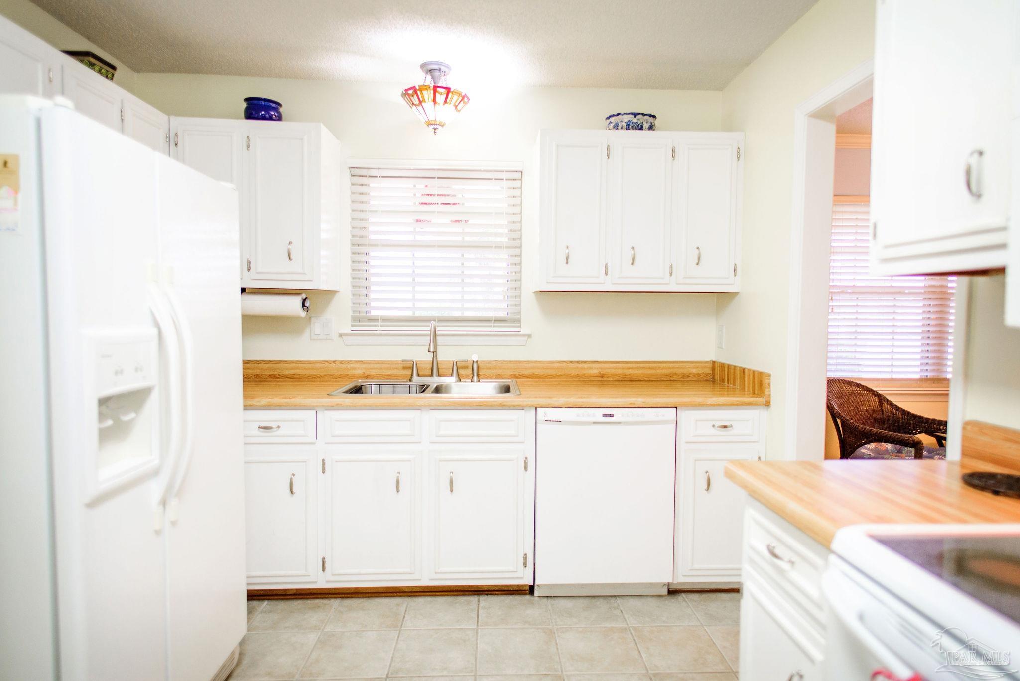 3038 Ranchette Square Gulf Breeze, FL 32563 - Photo 12 of 50 Gallery Image 12