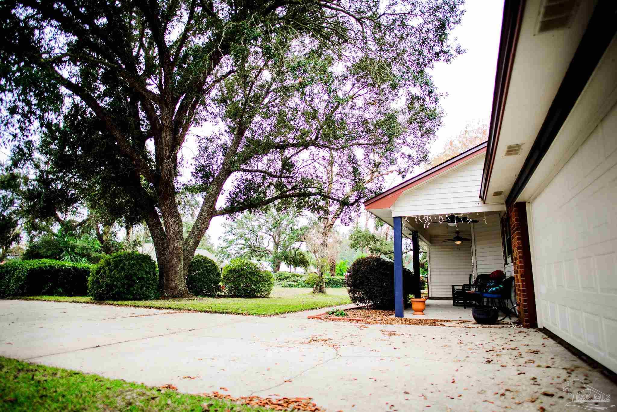 3038 Ranchette Square Gulf Breeze, FL 32563 - Photo 3 of 50 Gallery Image 3