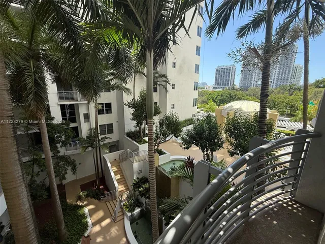 $275,000 | 1830 Radius Drive, Unit 421, Hollywood, FL 33020