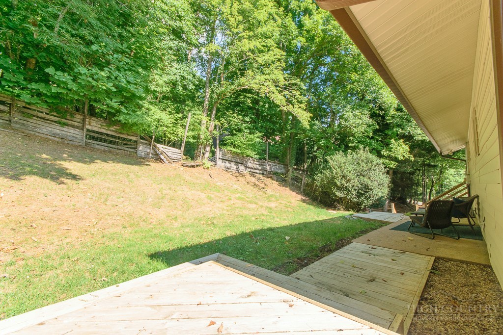 743 Little Laurel Rd Extension Boone, NC 28607 - Photo 32 of 41