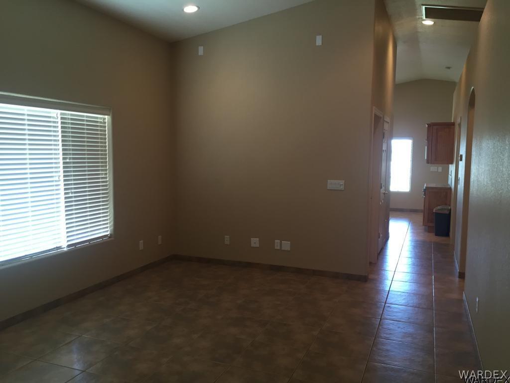 1302 Dike Road Mohave Valley, AZ 86440 - Photo 9 of 29 Reverse Great Room