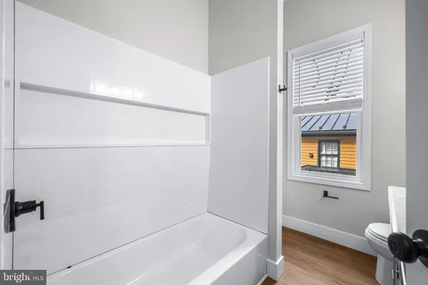 $1,645 | 320 West King Street, Unit 3, East Berlin, PA 17316