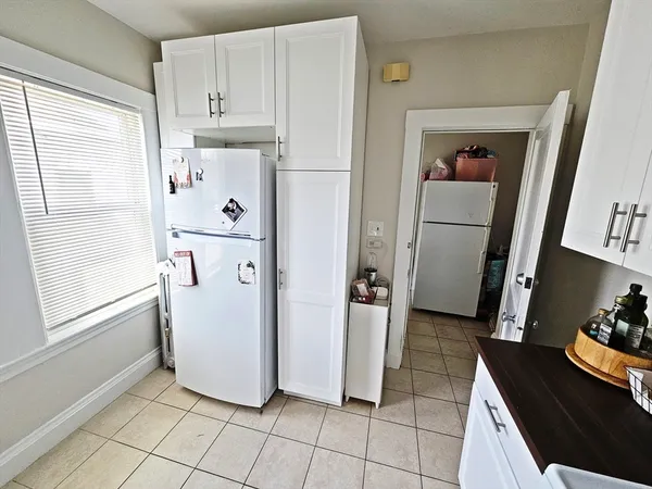 $3,600 | 233 Faneuil Street, Unit 2, Boston, MA 02135