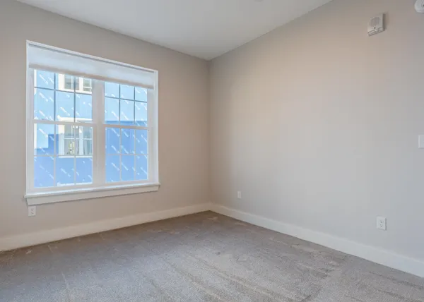 $2,250 | 18 Sullivan Street, Unit 202, Berwick, ME 03901