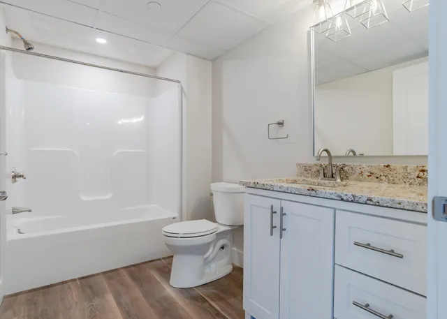 $2,250 | 18 Sullivan Street, Unit 201, Berwick, ME 03901