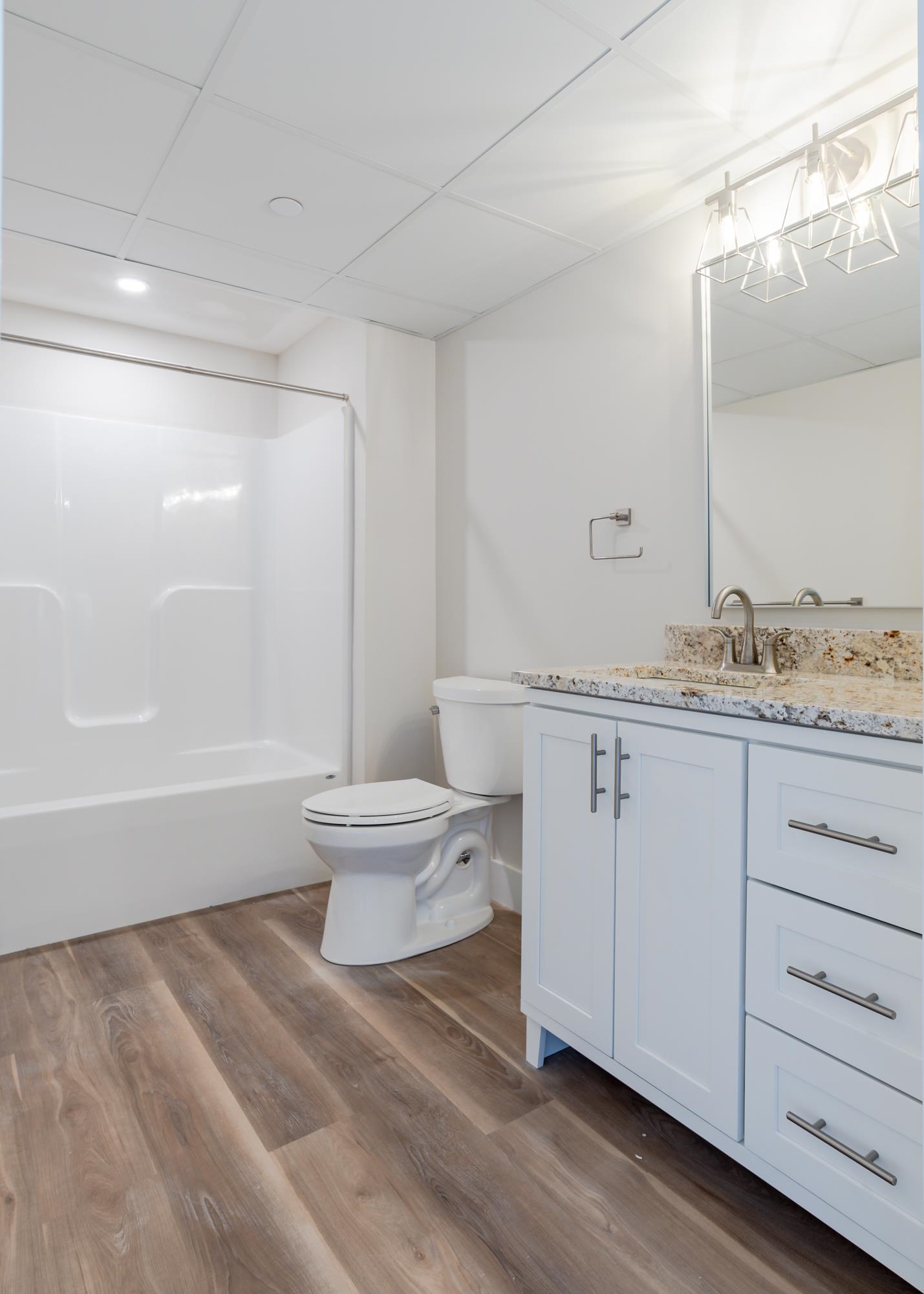 18 Sullivan Street, Unit 201 Berwick, ME 03901 - Photo 6 of 14