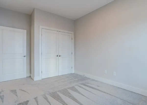 $2,250 | 18 Sullivan Street, Unit 202, Berwick, ME 03901