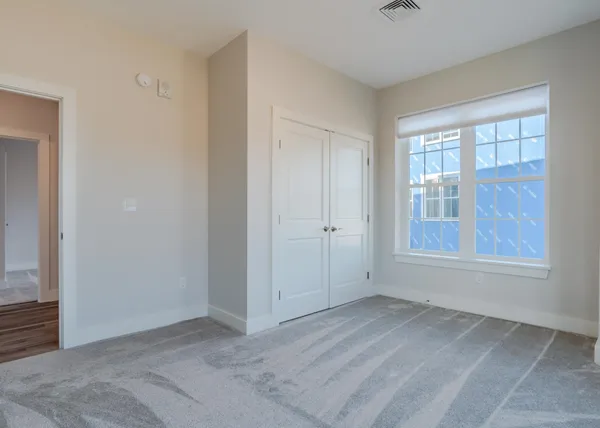 $2,250 | 18 Sullivan Street, Unit 202, Berwick, ME 03901