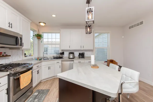 $460,000 | 9513 Scott Lane, Brooklyn Park, MN 55443