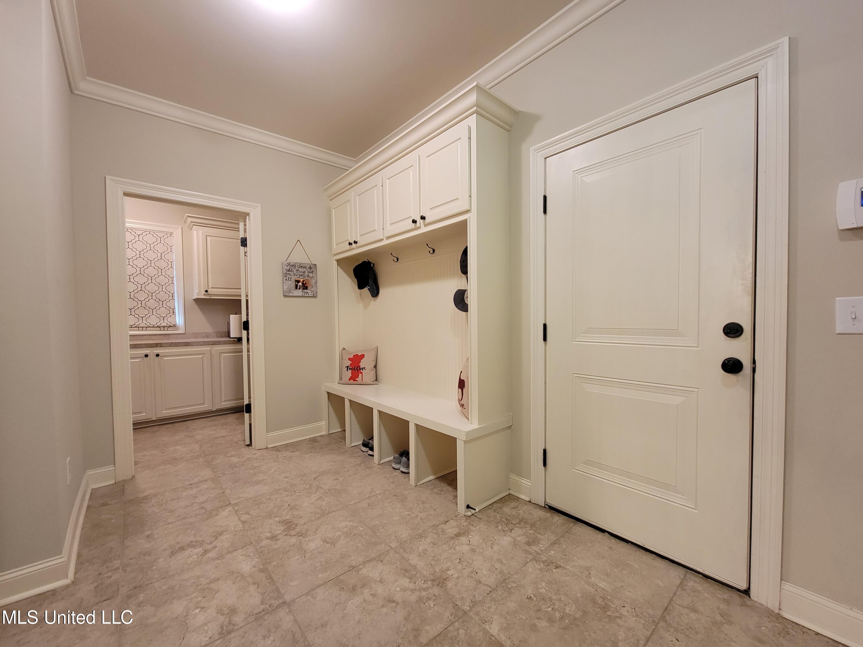 165 Westerly Place Madison, MS 39110 - Photo 16 of 30 20231113_081559