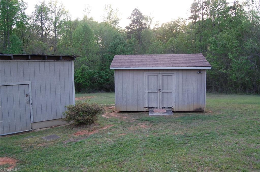 6736 Alamance County Line Road Liberty, NC 27298 - Photo 22 of 22 Gallery Image 22