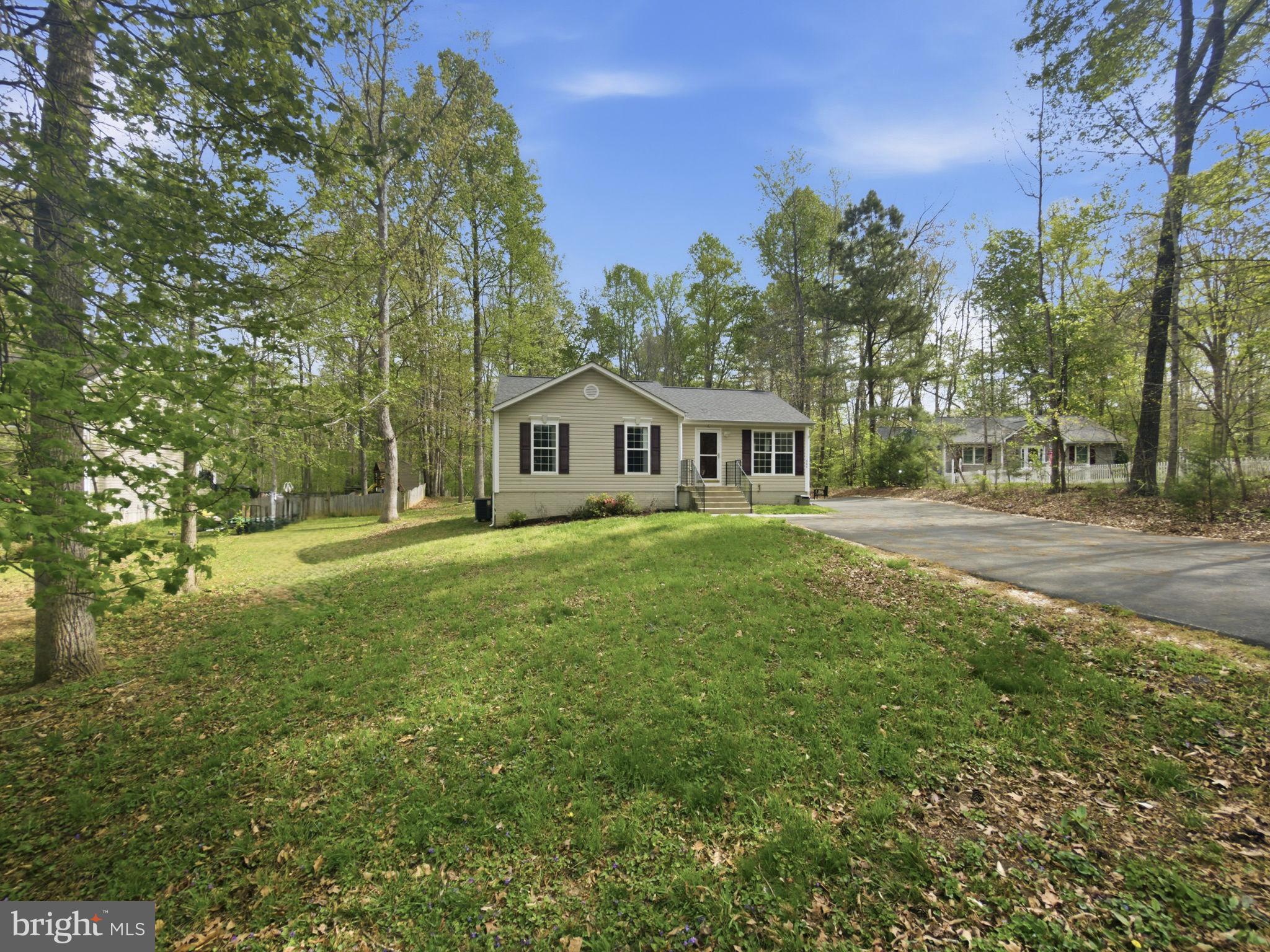 644 Wright Drive Ruther Glen, VA 22546 - Photo 3 of 30