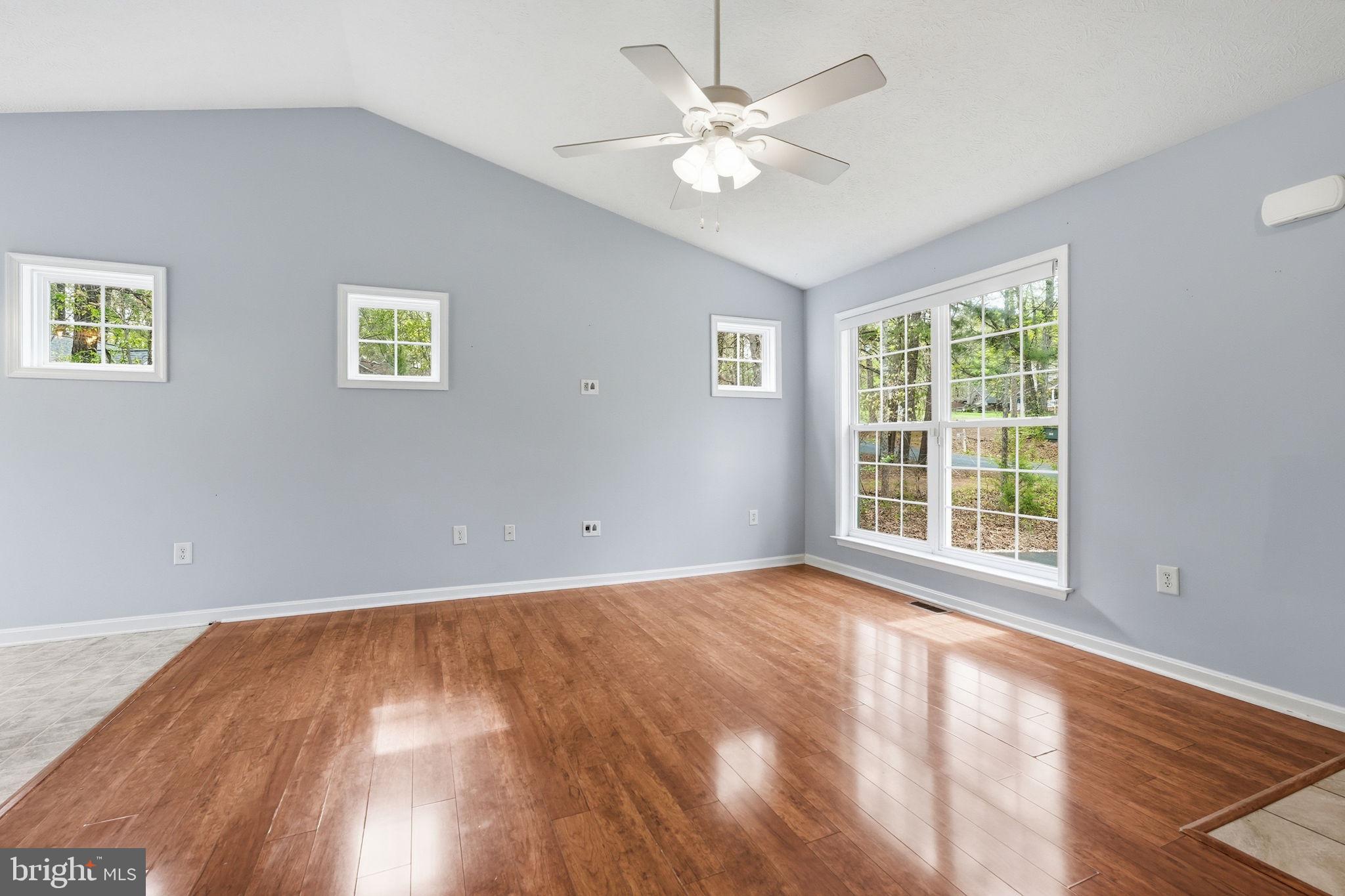 644 Wright Drive Ruther Glen, VA 22546 - Photo 5 of 30