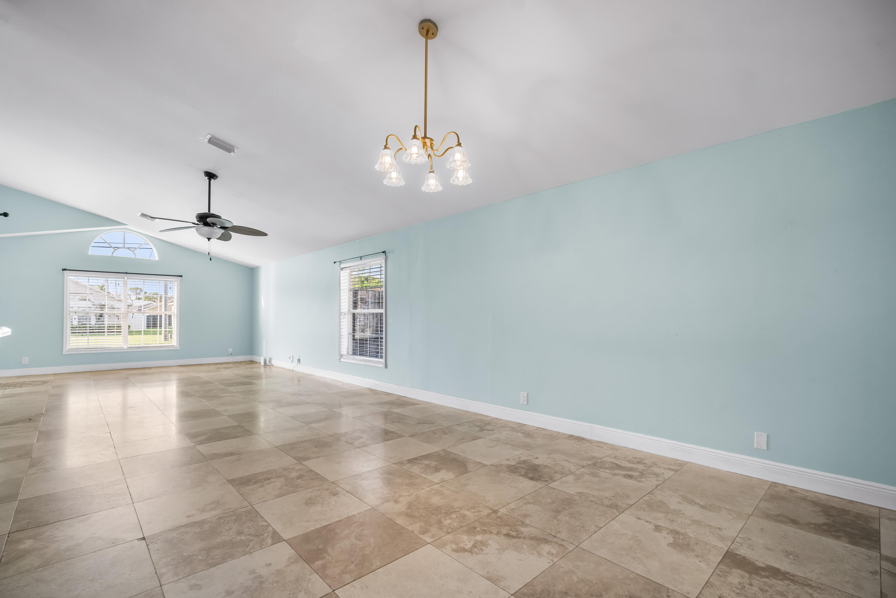 6118 Pompano Street Jupiter, FL 33458 - Photo 8 of 43 DSC03104