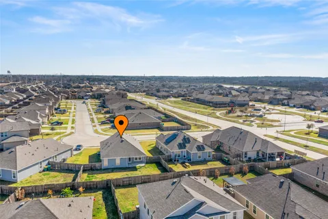 $253,000 | 996 Camellia Hills Lane, La Marque, TX 77568