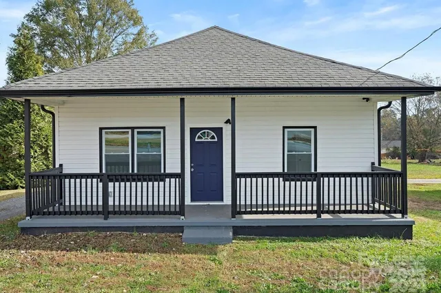 $1,399 | 3332 York Highway, Gastonia, NC 28052
