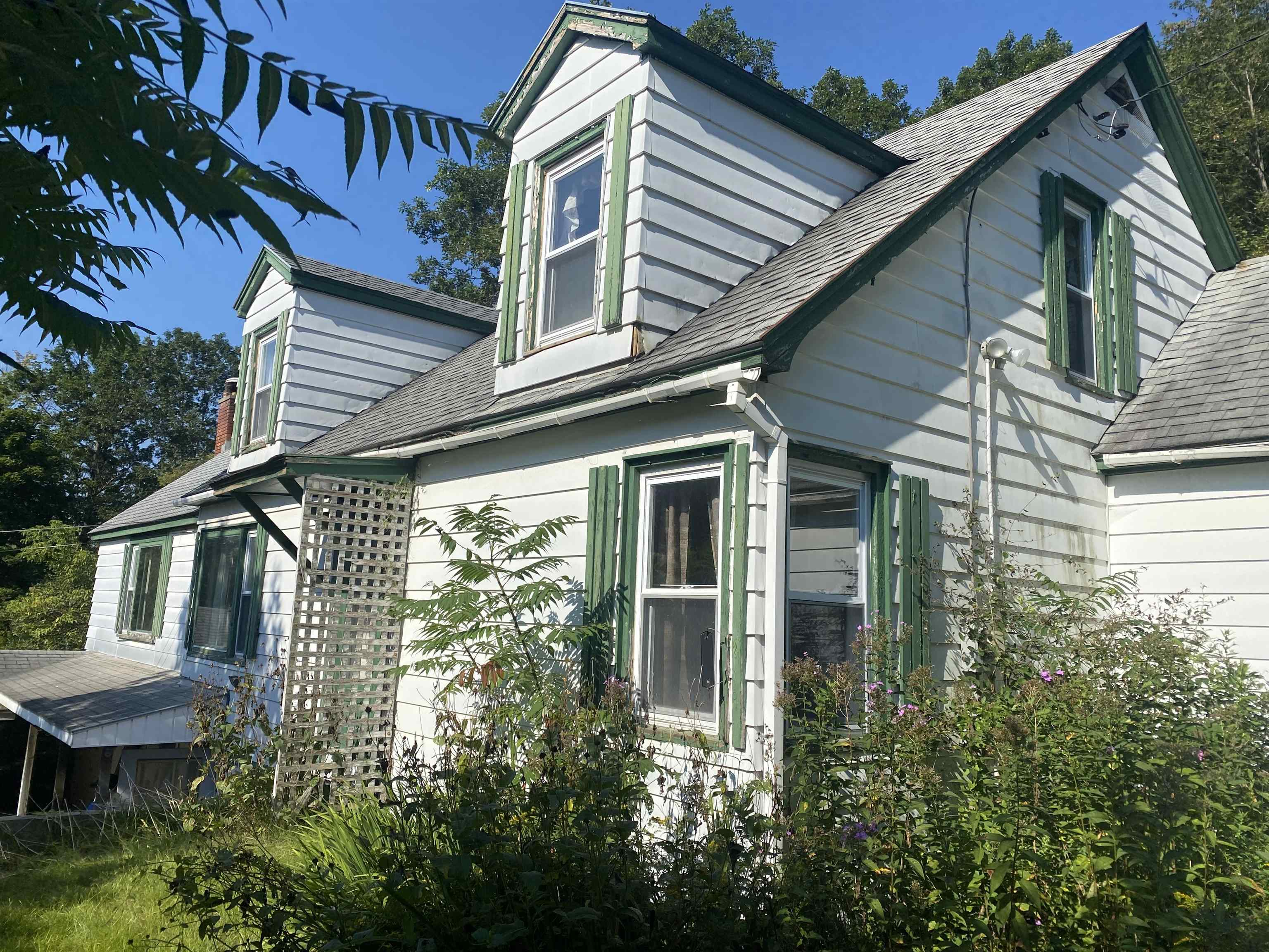 883 Highway 4 Rutland Town, VT 05701 - Photo 1 of 21