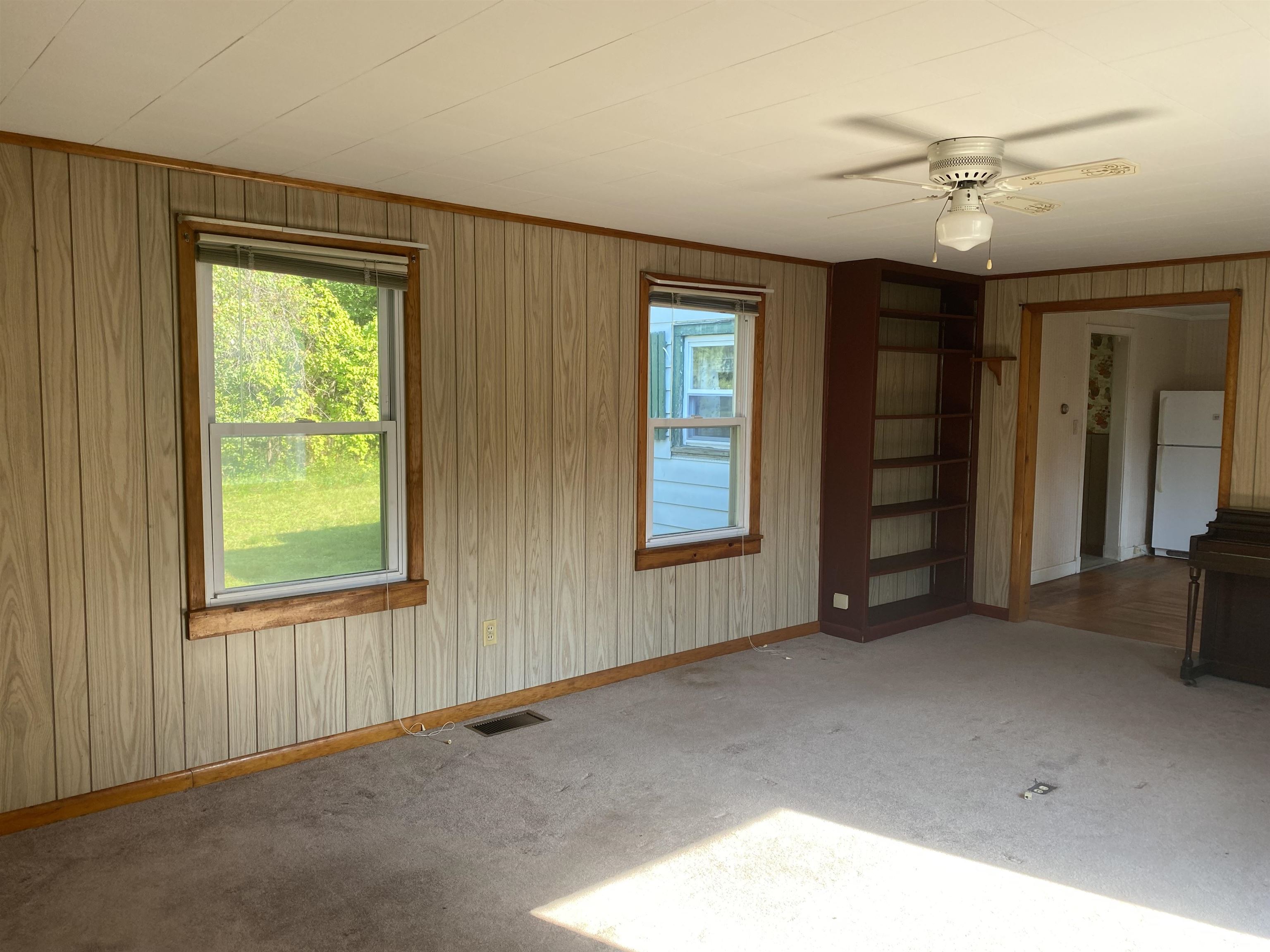 883 Highway 4 Rutland Town, VT 05701 - Photo 4 of 21