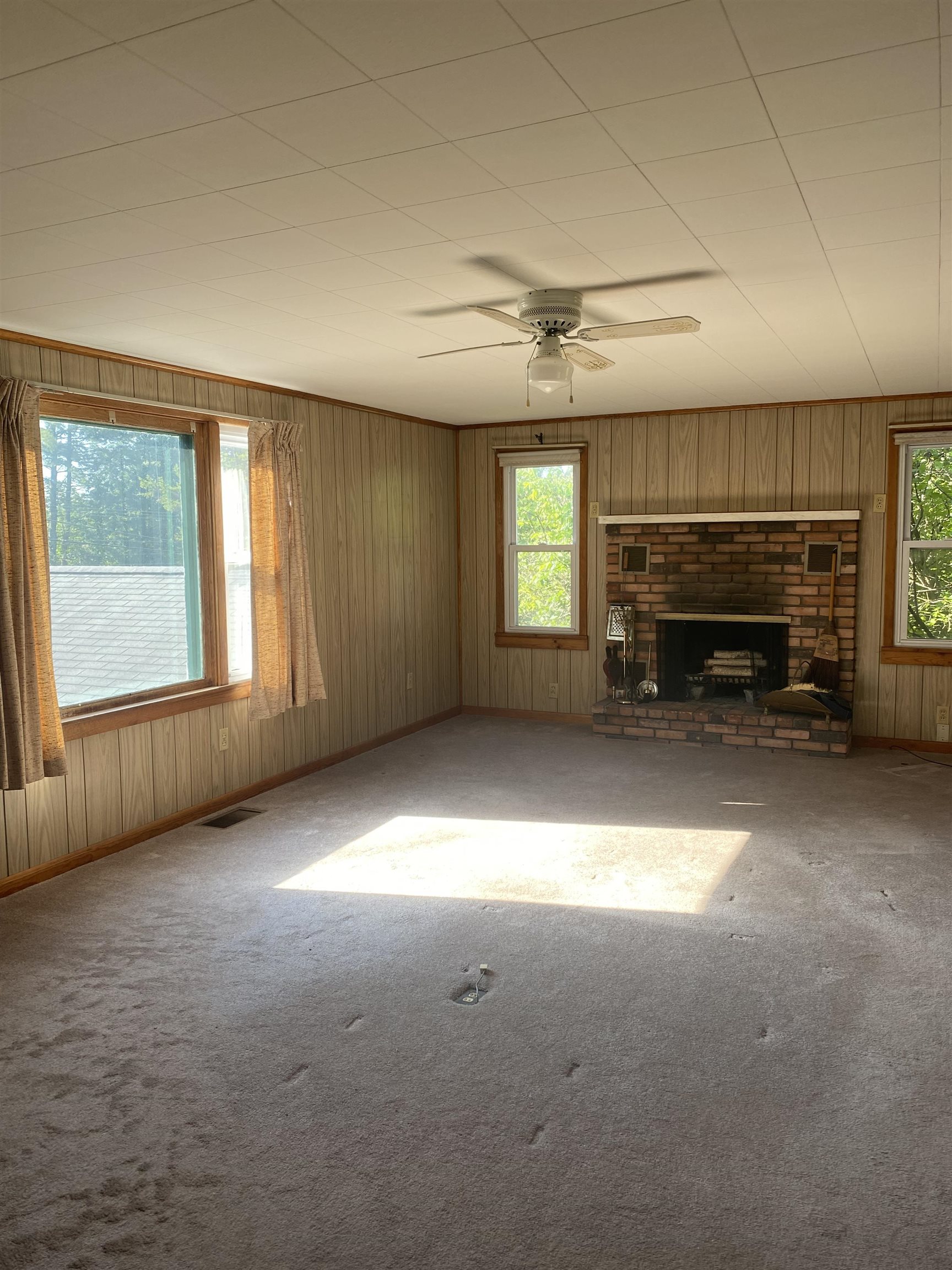 883 Highway 4 Rutland Town, VT 05701 - Photo 5 of 21