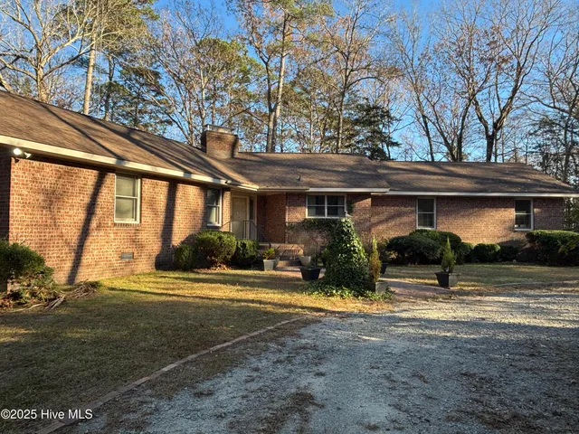 $295,000 | 150 Lewis Lane, Jackson, NC 27845