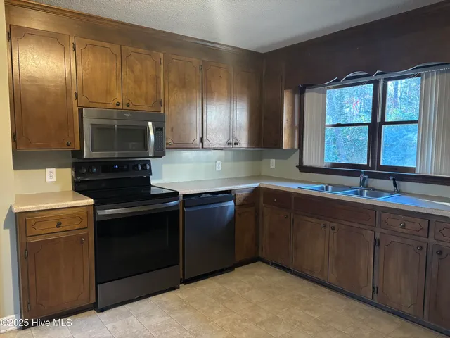 $295,000 | 150 Lewis Lane, Jackson, NC 27845