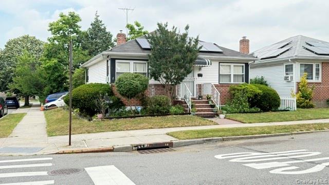 242-03 131st Road Queens, NY 11422 - Photo 1 of 20
