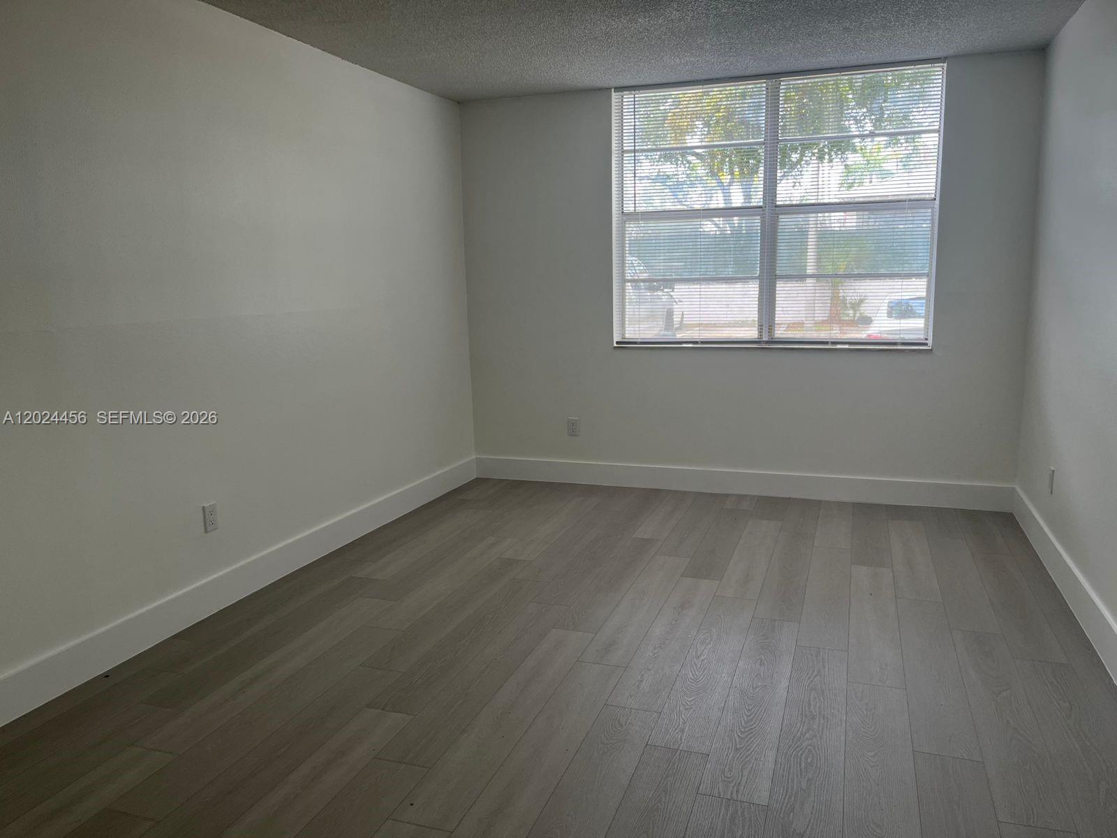 484 Northwest 165th St Road, Unit A111 Miami, FL 33169 - Photo 16 of 40