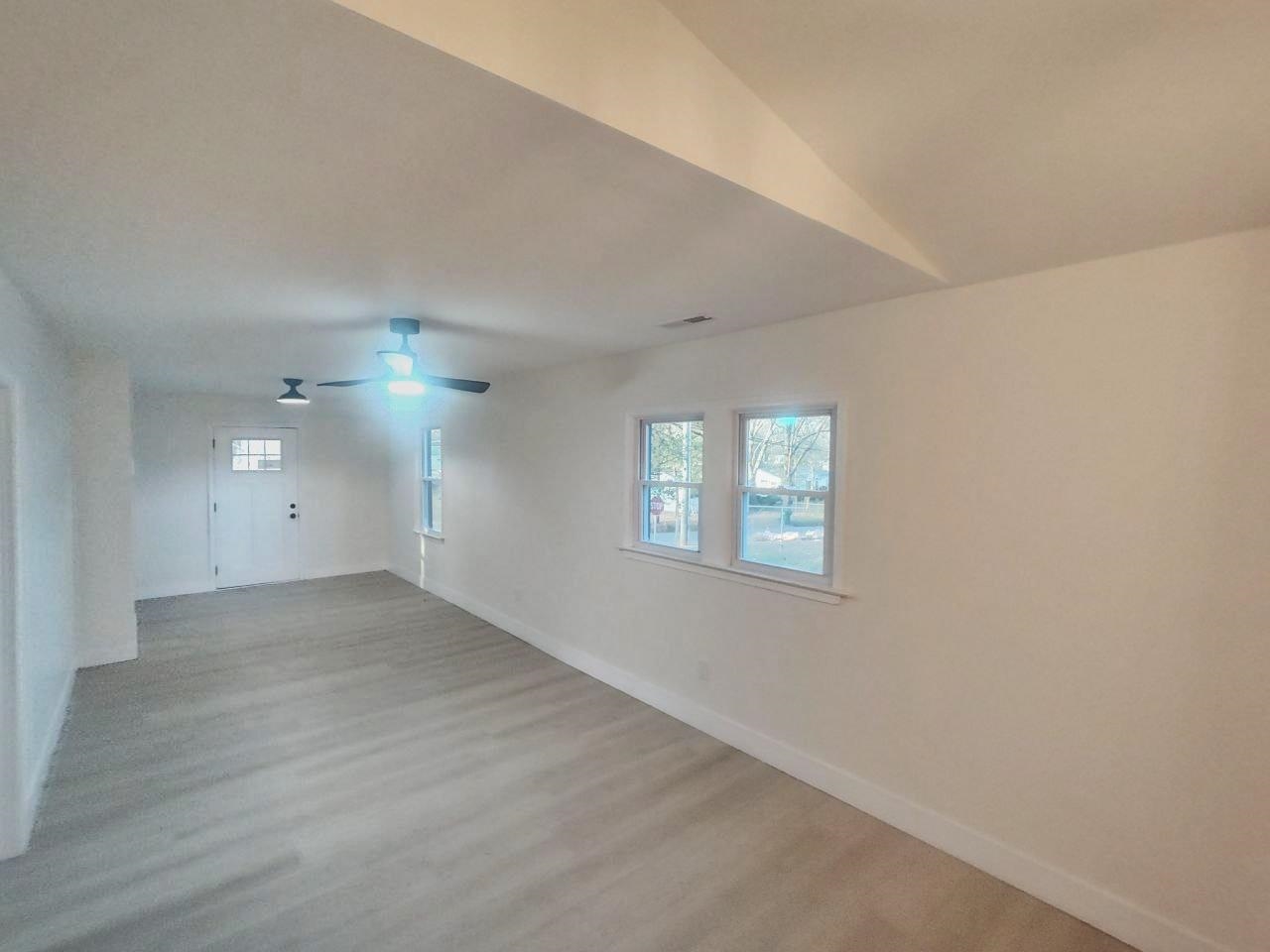 306 Spruce Street Spartanburg, SC 29303 - Photo 12 of 16