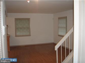 30 Mill Road Shamong, NJ 08088 - Photo 8 of 11 Dining Room