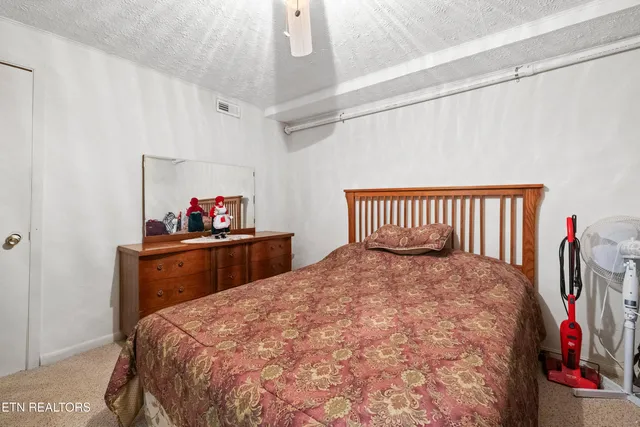 $469,900 | 9504 Bob Gray Road, Knoxville, TN 37923