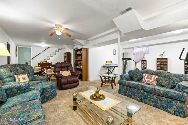 $469,900 | 9504 Bob Gray Road, Knoxville, TN 37923