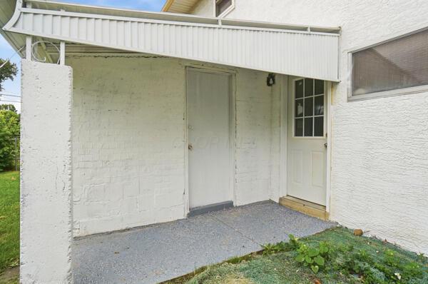 5320 Hazelwood Road Columbus, OH 43229 - Photo 39 of 46 037_54Pn