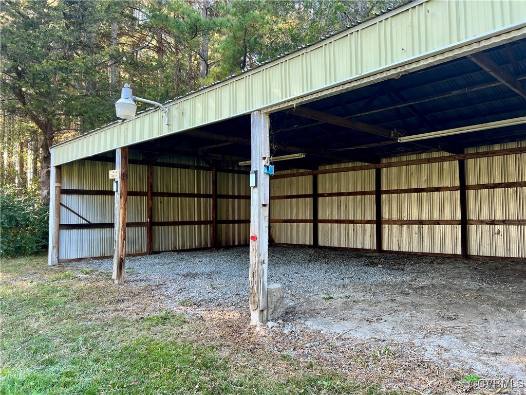 2733 Indian Oak Road Crewe, VA 23930 - Photo 28 of 31 a view of a backyard